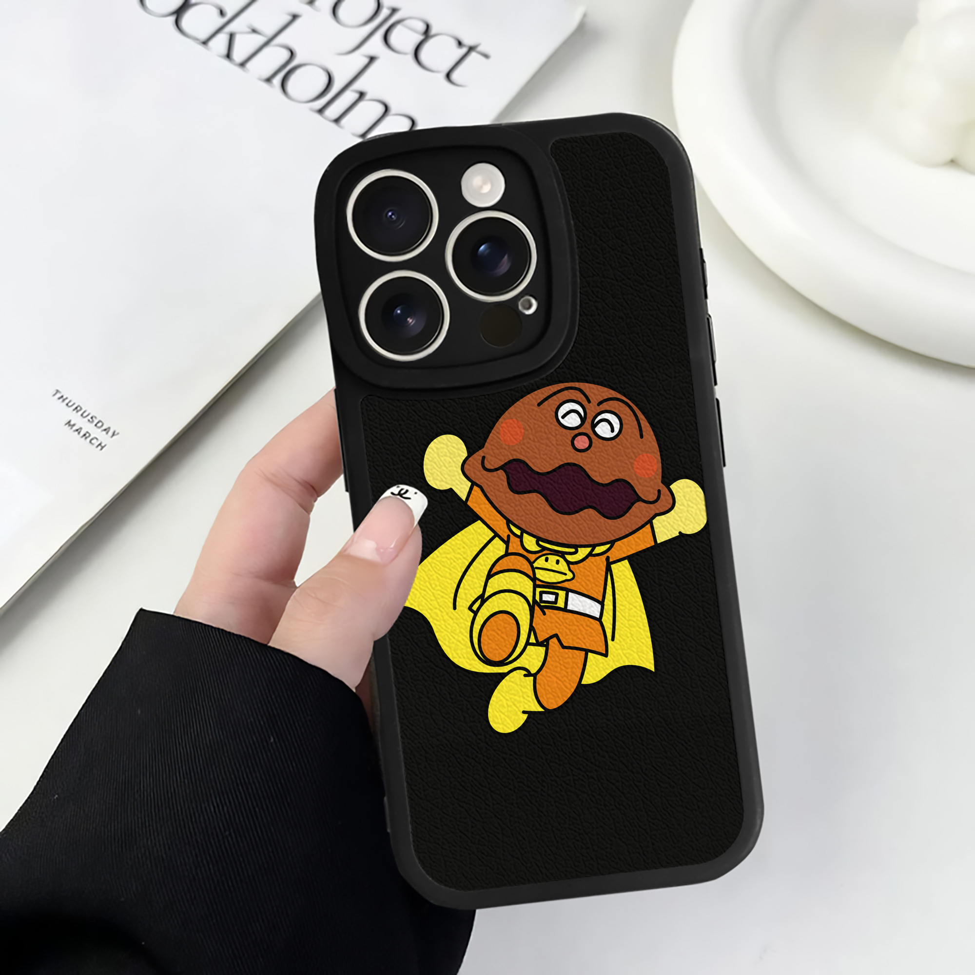 （画像用） アンパンマン Anpanman 【iPhone 16シリーズ対応】シリコンスマホケース（レザー調） 材質：シリコン